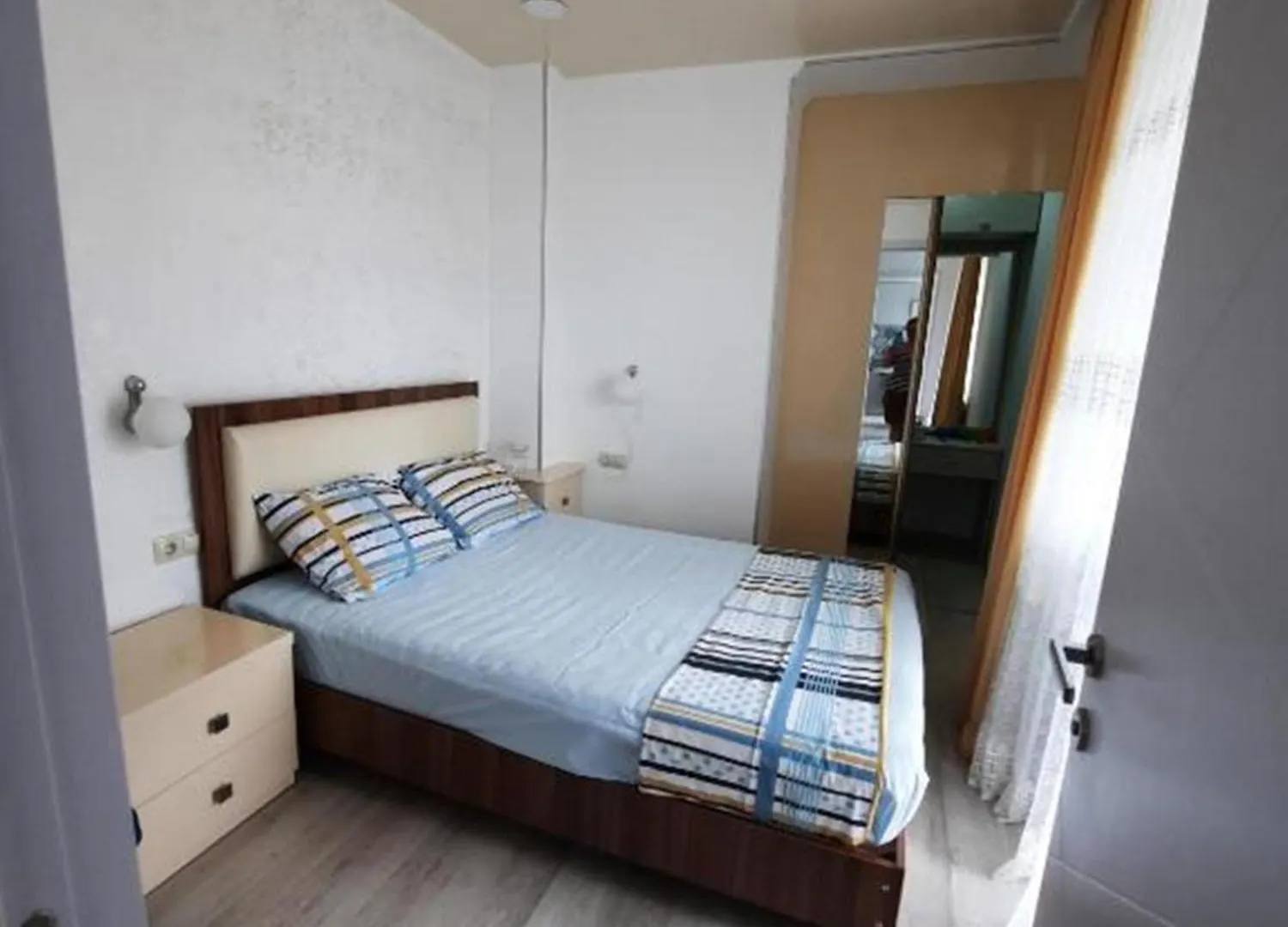 Apartment Desi With Sea View On The Beach In באטומי
